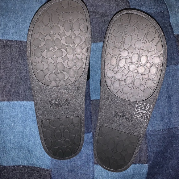 DISNEY MICKEY MOUSE X KEITH HARING SLIDE - Picture 4 of 4